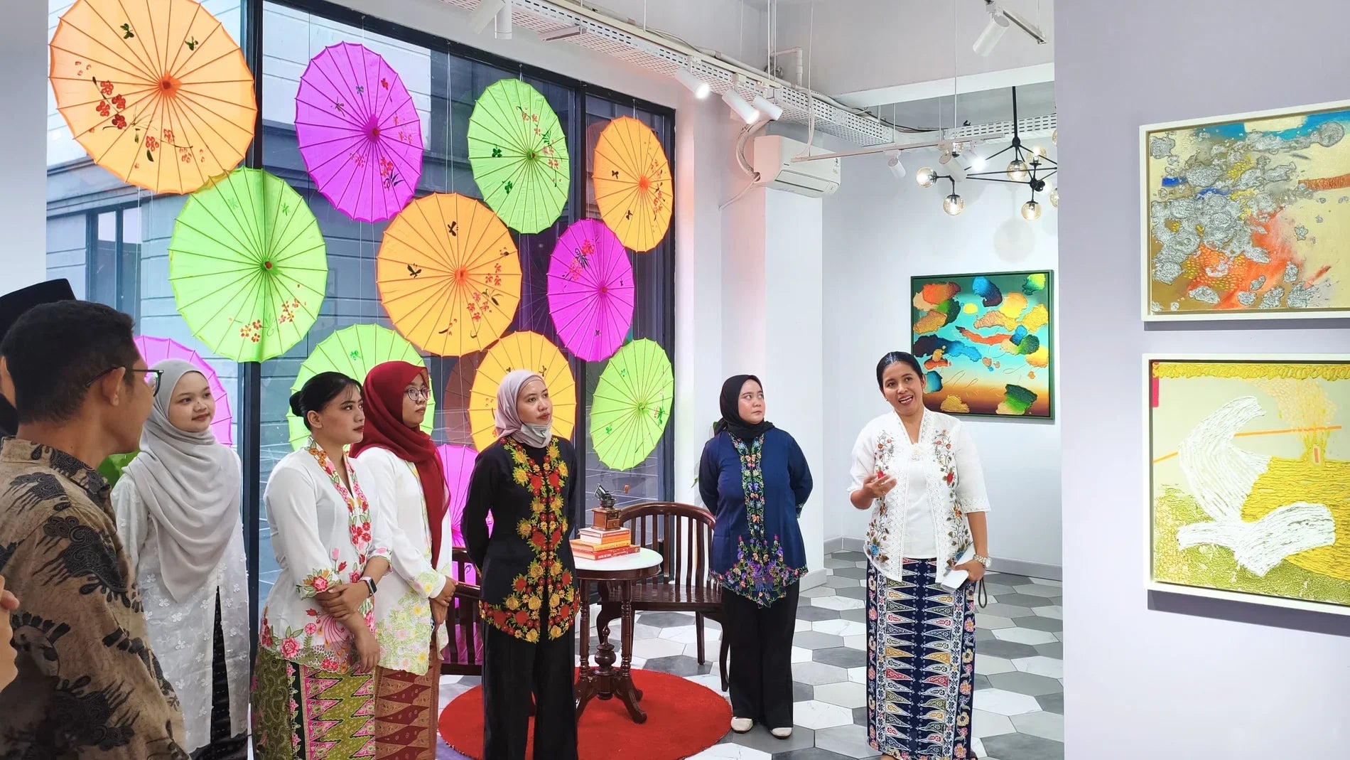 Alegori 499: Merayakan Kota Jakarta Lewat Ragam Karya dan Cerita Visual di 2Madison Gallery